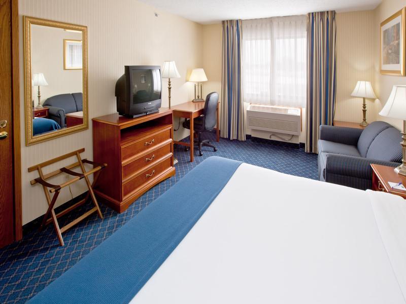 Best Western Fremont Angola I-80 90 Toll Road Exterior photo