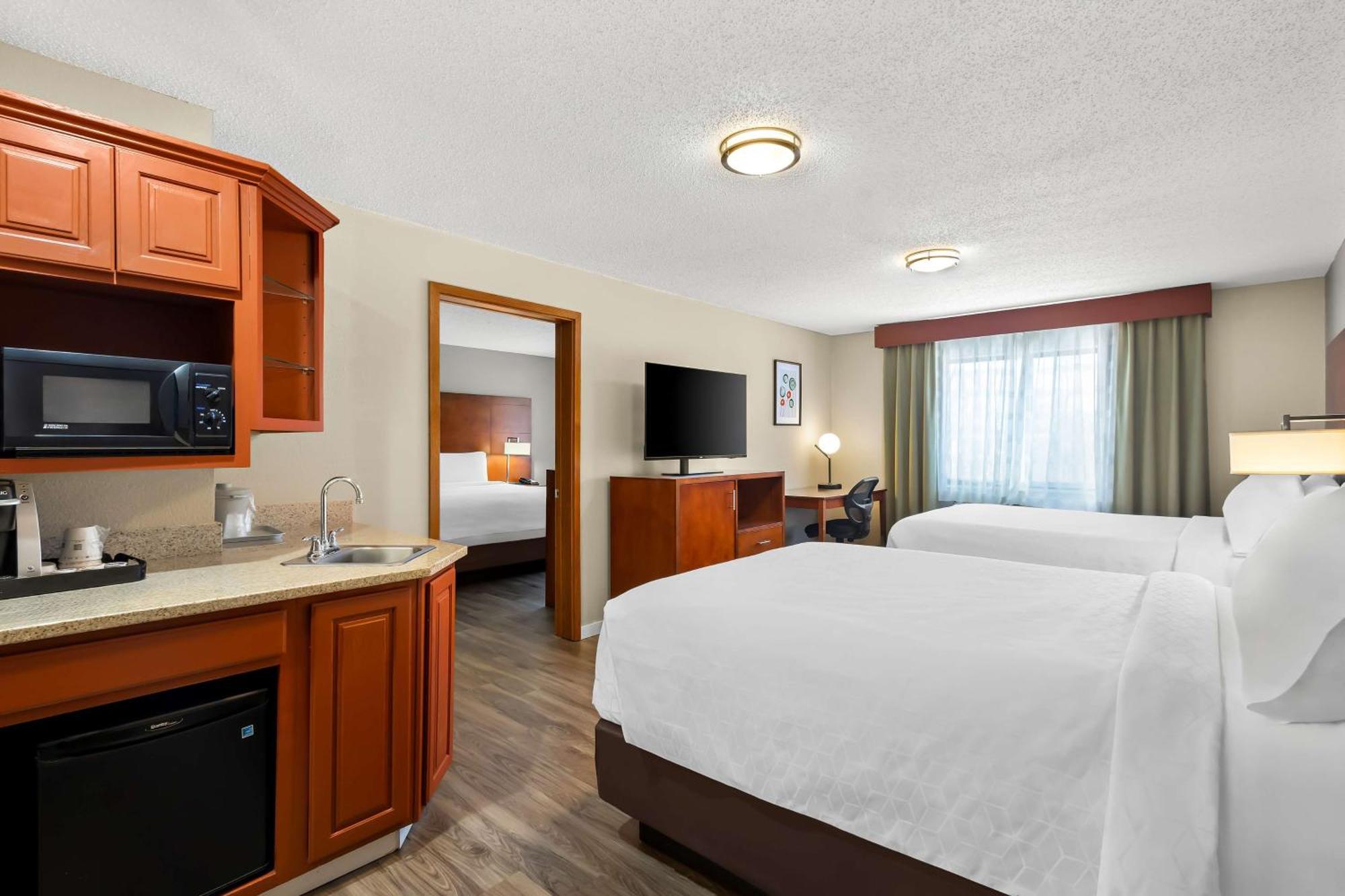Best Western Fremont Angola I-80 90 Toll Road Exterior photo
