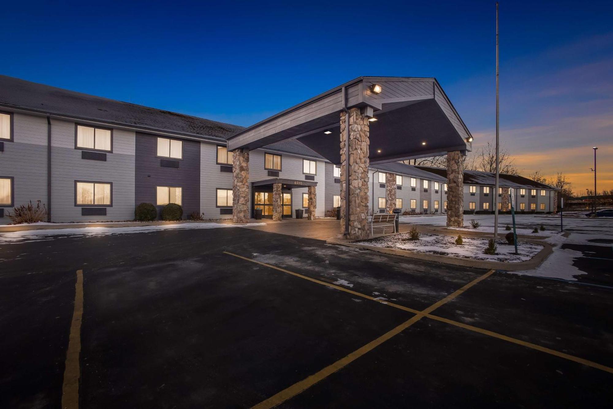 Best Western Fremont Angola I-80 90 Toll Road Exterior photo