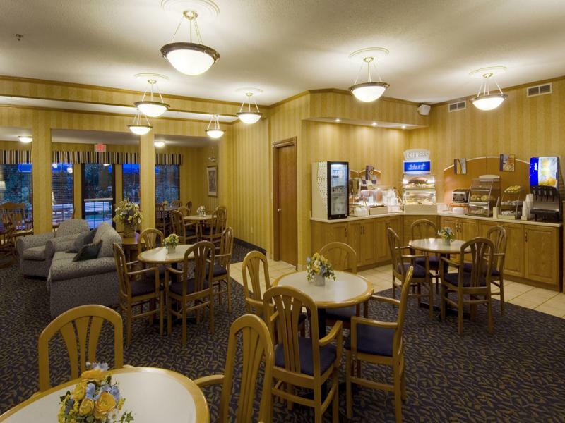 Best Western Fremont Angola I-80 90 Toll Road Exterior photo